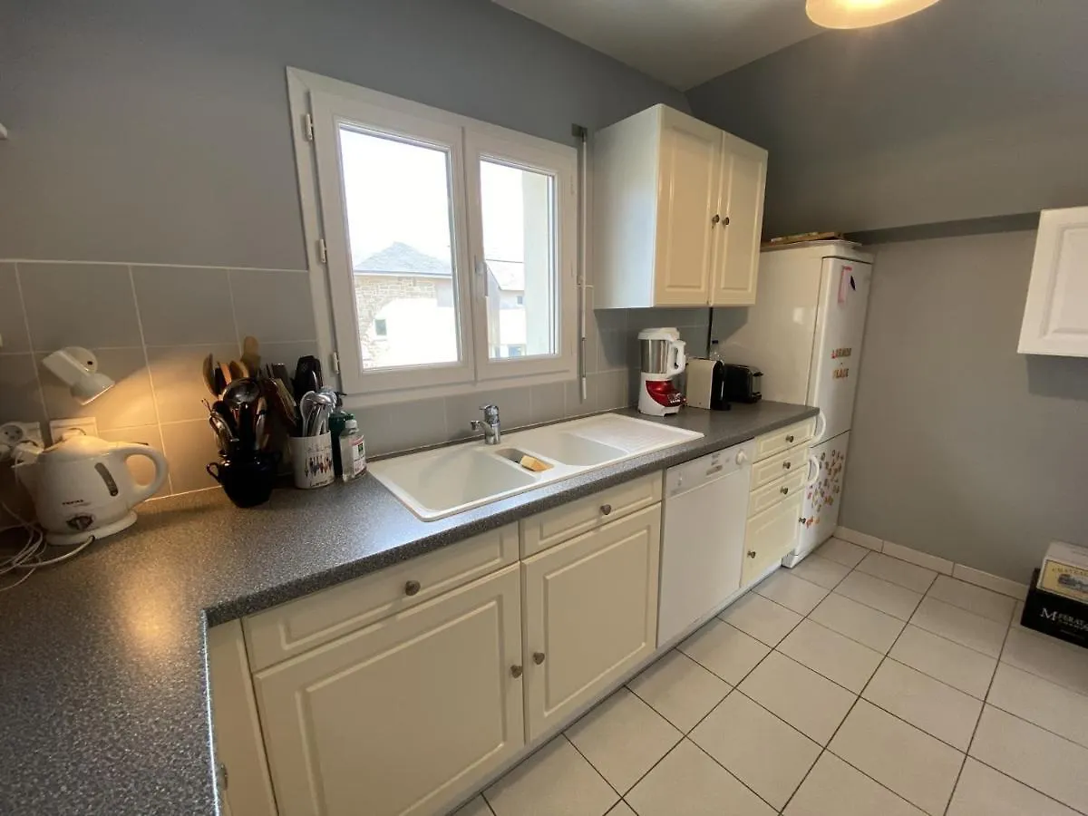 Larmor-Plage : Appartement T3 Avec Terrasse Et Garage - Fr-1-349-155 Apartment